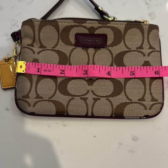 Vintage Coach Tan and Brown Signature Wristlet - Picture 9 of 10